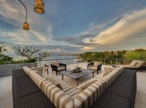 Вилла The Luxe Bali, Penthouse Suite Terrace